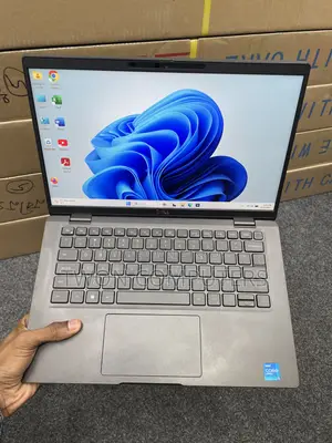 Laptop Dell Latitude 7420 16GB Intel Core i5 SSD 256GB