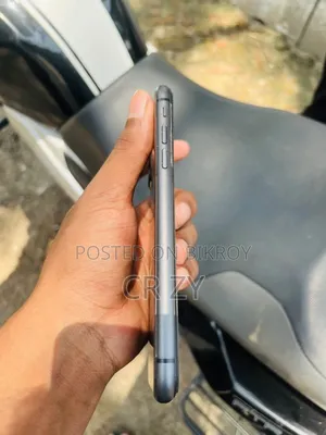 Apple iPhone 11 128 GB Black