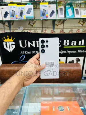 New Mobile Phone 64 GB Black