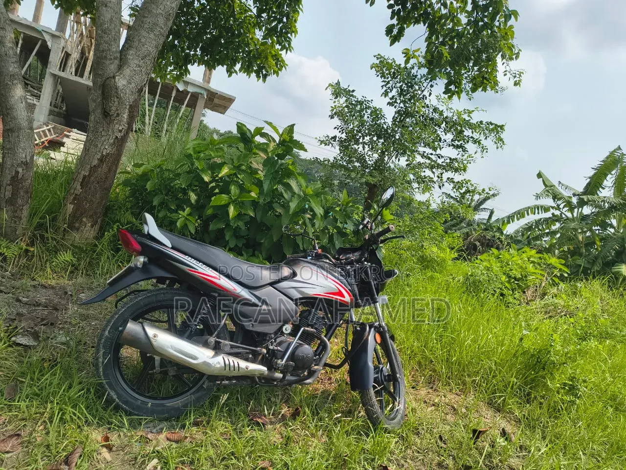 New TVS Metro 2025 Beige