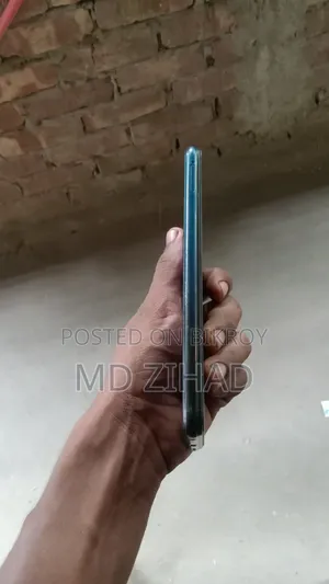 Vivo Y11 32 GB Black