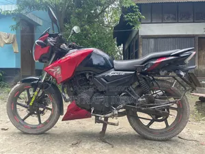 TVS Apache RTR 160 2V 2013 Black