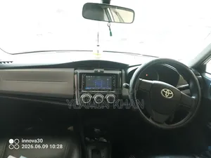 Toyota Axio 2013 Silver