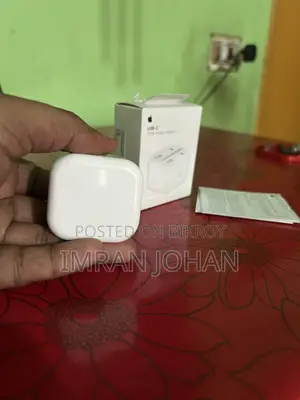 Apple Adaptor
