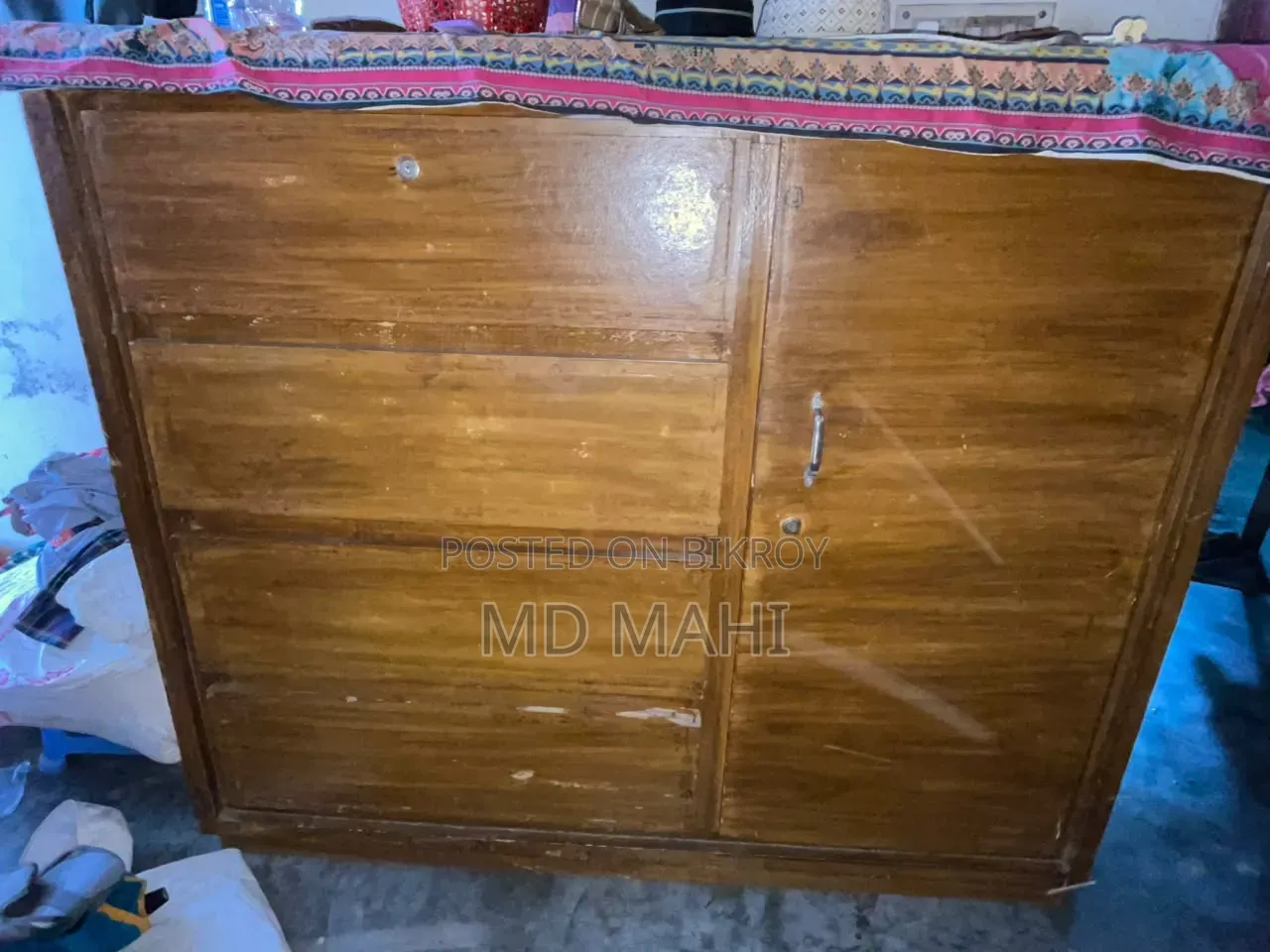 Wardrobe Sell