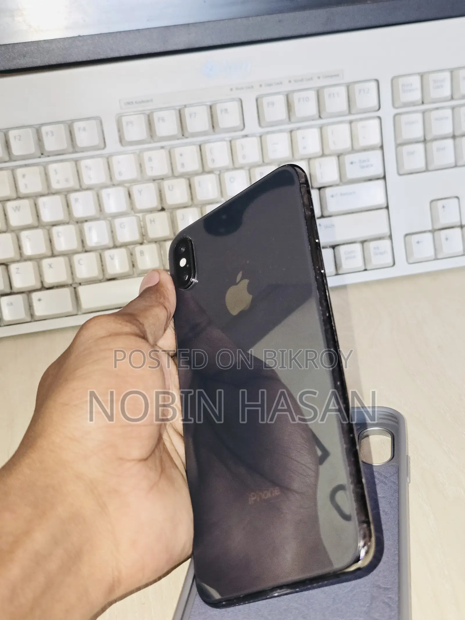 অ্যাপল আইফোন এক্সএস ম্যাক্স ৬৪ জিবি ব্ল্যাক