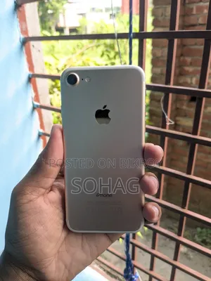 Apple iPhone 7 128 GB Silver