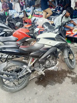 Bajaj Pulsar NS 160 2018 White