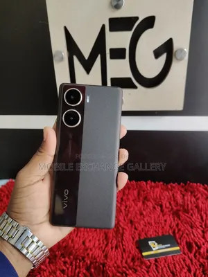 Vivo V29e 5G 256 GB Purple