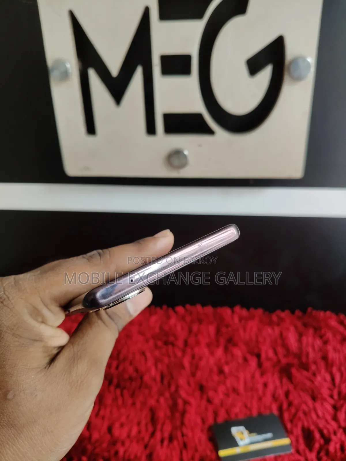 Vivo V29e 5G 256 GB Purple