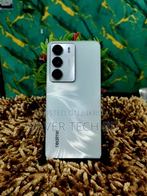 Realme 128 GB White