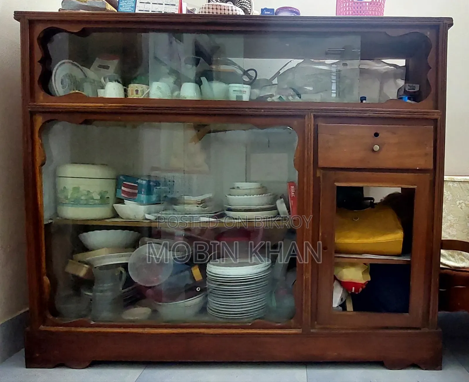 Showcase Furniture