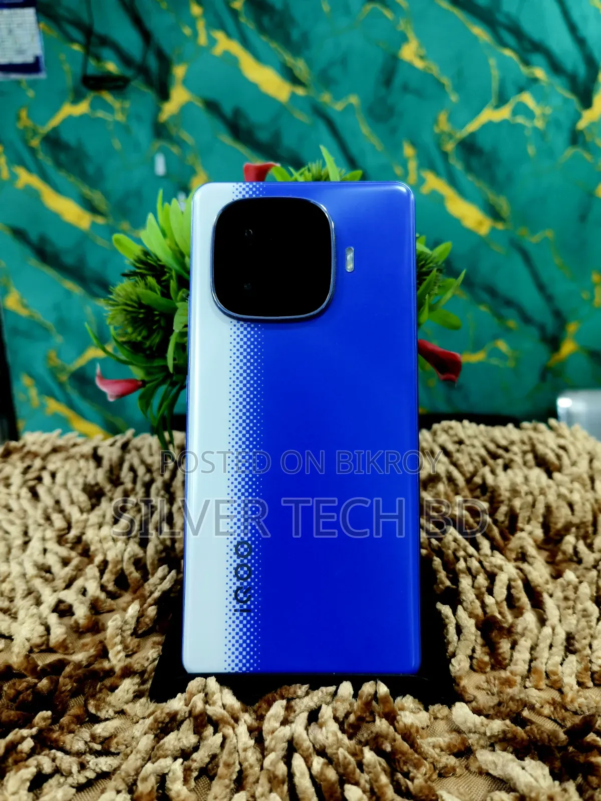 iQOO 128 GB Blue