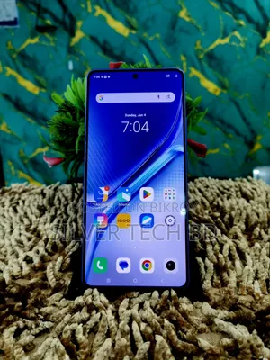 iQOO 128 GB Blue