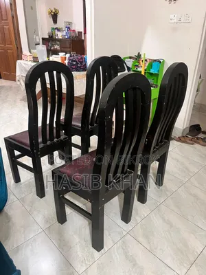 100% Wooden Chair