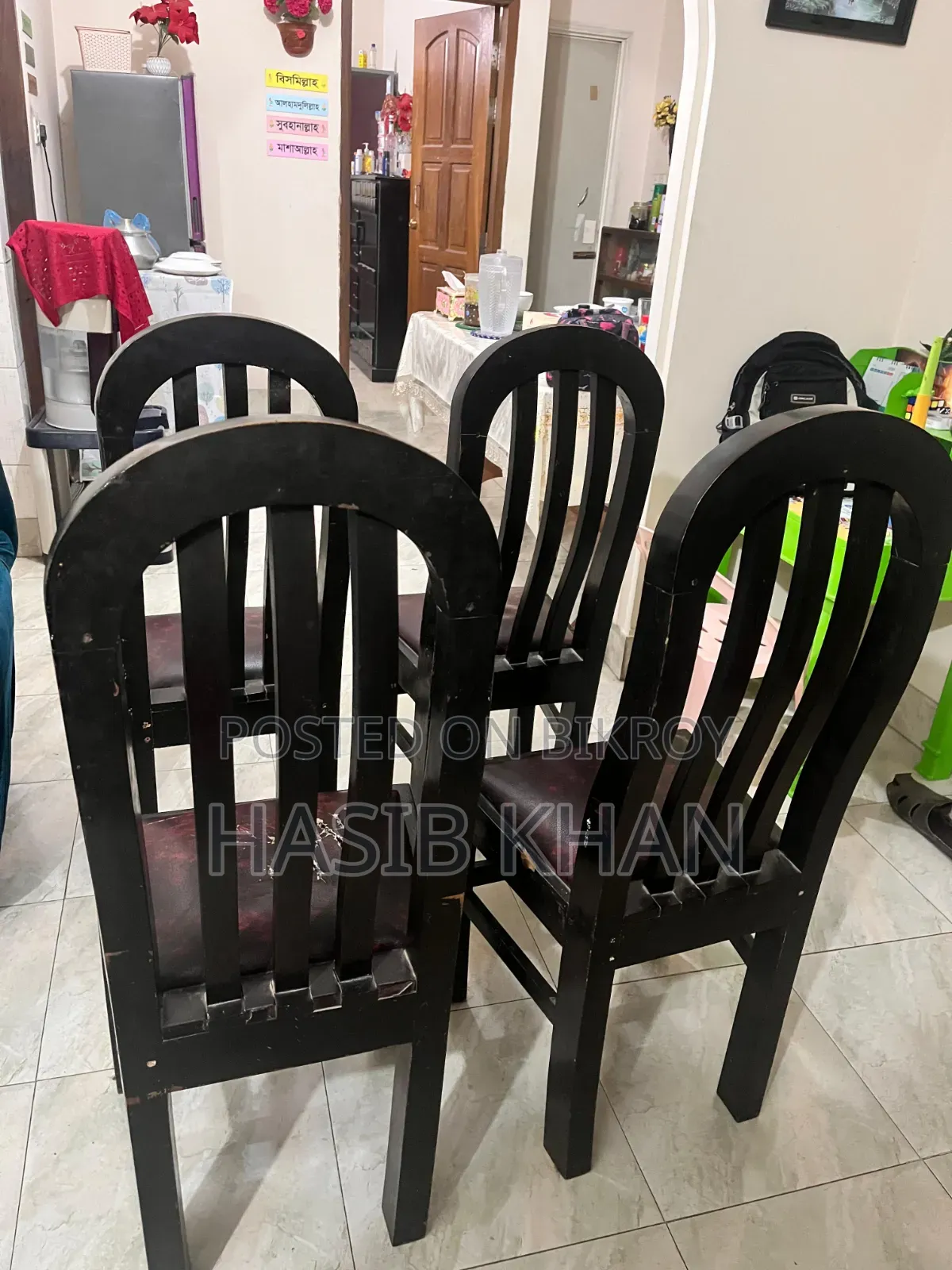 100% Wooden Chair