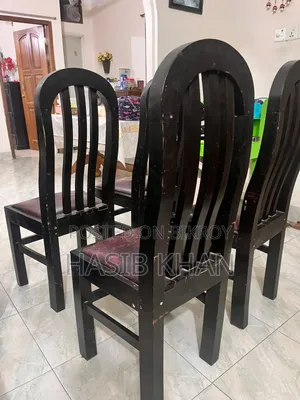 100% Wooden Chair
