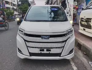 Toyota Noah 2021 Pearl
