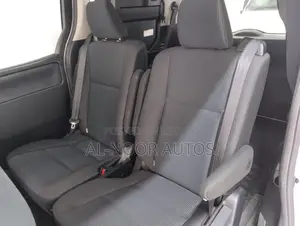 Toyota Noah 2021 Pearl