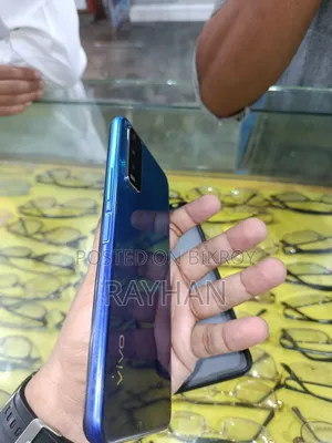 Vivo Y20 64 GB Blue