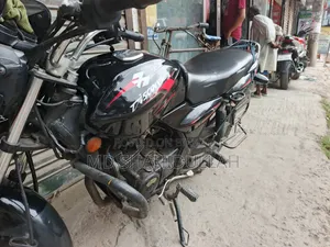 Bajaj Discover 135 2009 Black