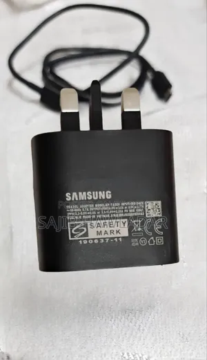 Samsung 3 Pin 25w Superfast Charger
