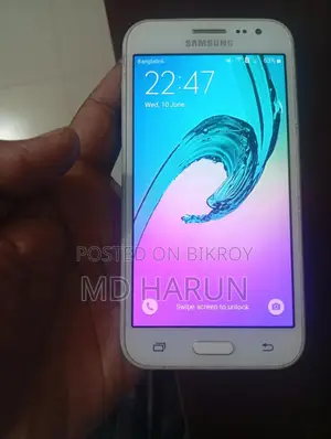 Samsung Galaxy J2 8 GB Gold