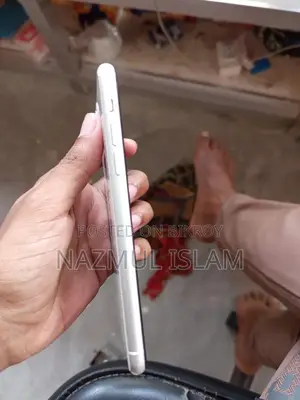 Apple iPhone 11 128 GB White