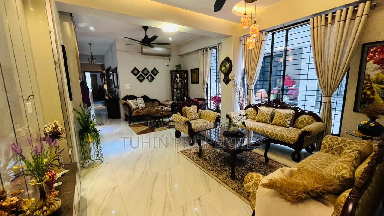 3-bedroom Apartment in Dhanmondi for sale