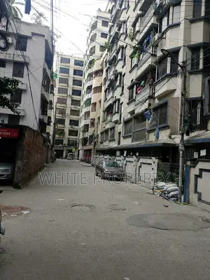 3-bedroom Apartment in White Property, Dhanmondi for sale