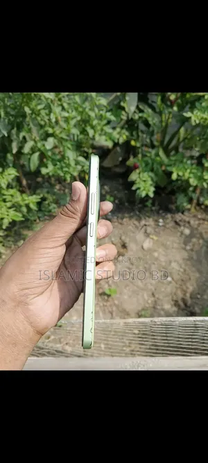 Realme 128 GB Green