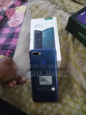 Oppo 32 GB Blue