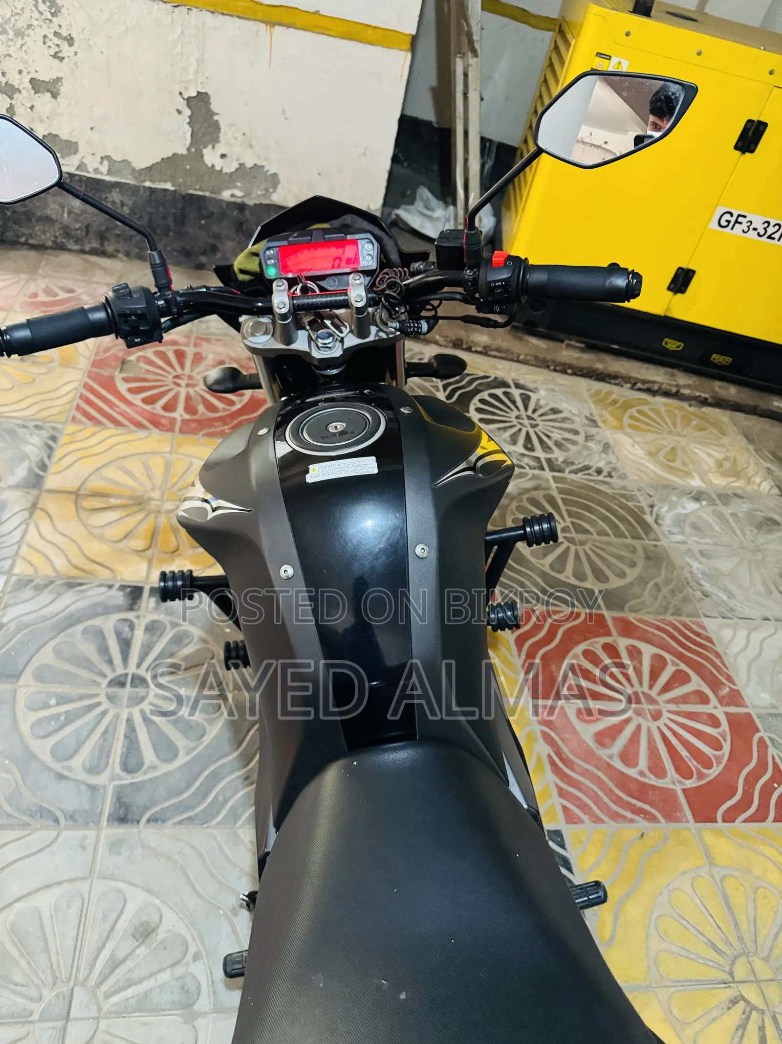 ইয়ামাহা এফজেড ২০২৪ ব্ল্যাক