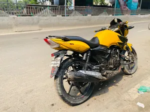 TVS Apache RTR 160 2V 2012 Green