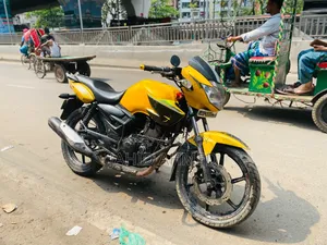 TVS Apache RTR 160 2V 2012 Green