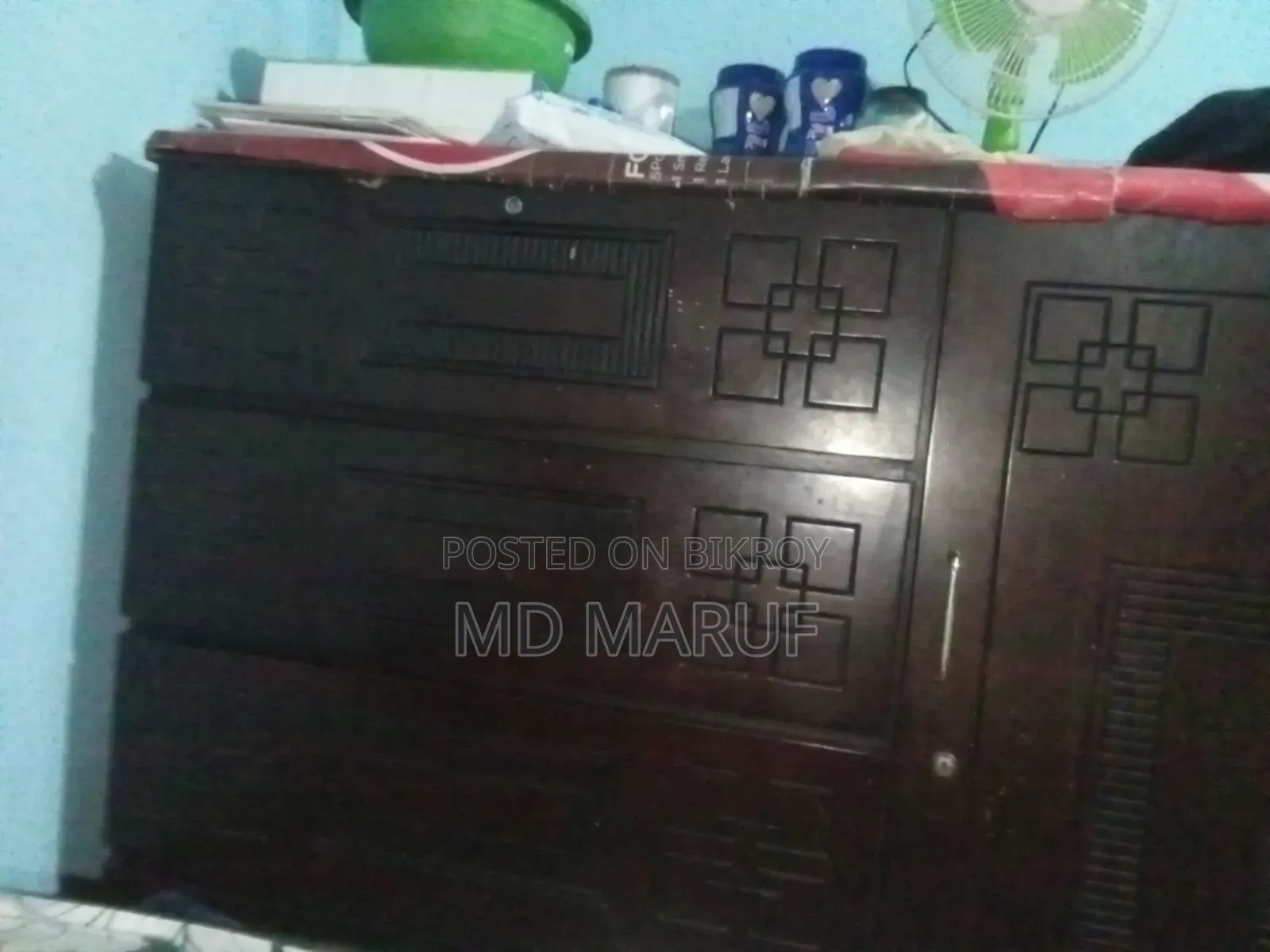 কাঠের ড্রেসার