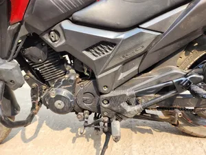 Honda X-Blade 160 2021 Red