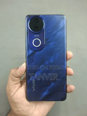 নতুন Vivo V50e ১২৮ জিবি নীল