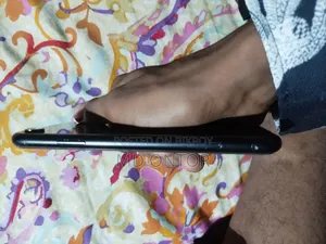 অ্যাপল আইফোন এক্সআর ৬৪ জিবি ব্ল্যাক