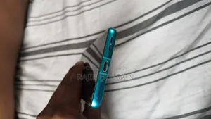 মটোরোলা এজ ৫০ প্রো ২৫৬ জিবি ব্লু