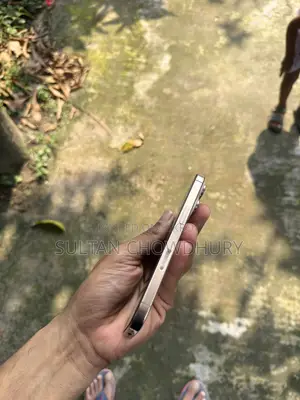 Apple iPhone 16 Pro 128 GB Rose Gold