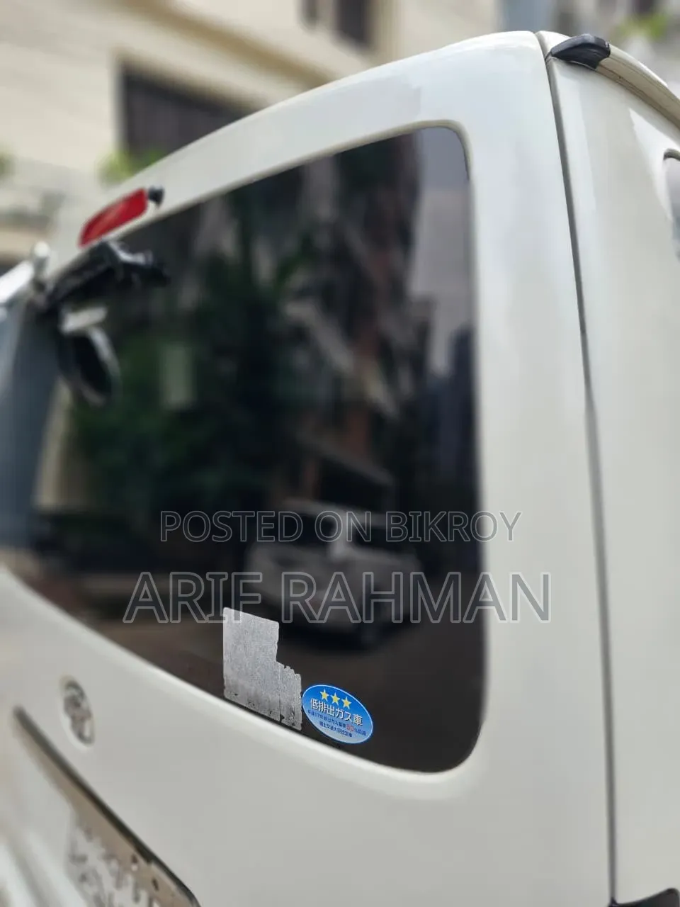 Toyota HiAce 2016 White