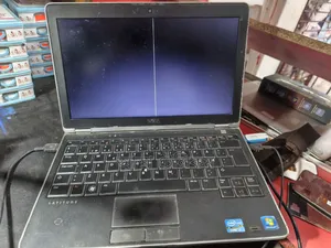 Laptop Dell Latitude 7490 4GB Intel Core I7 HDD 320GB