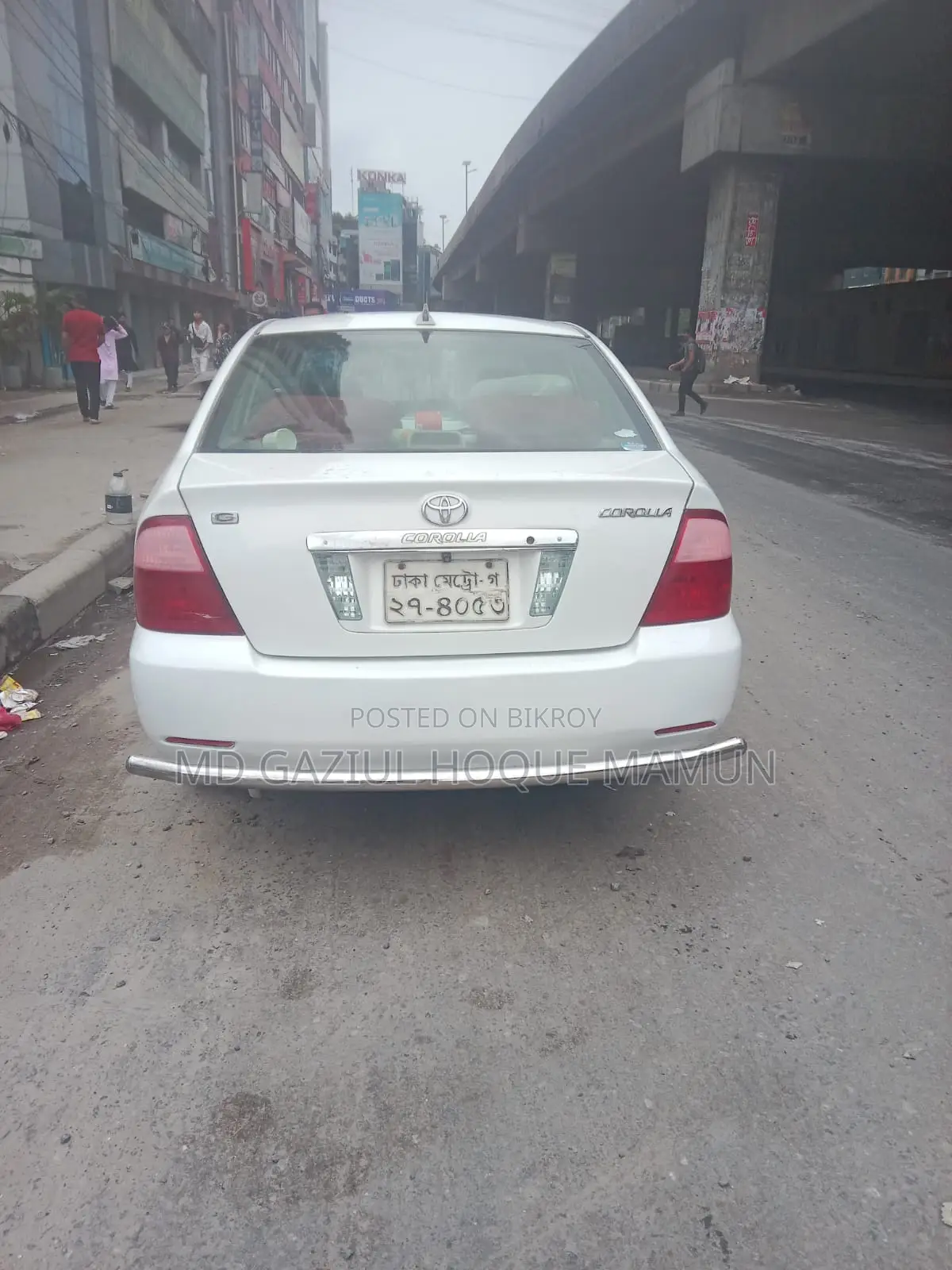 Toyota Corolla 2004 White
