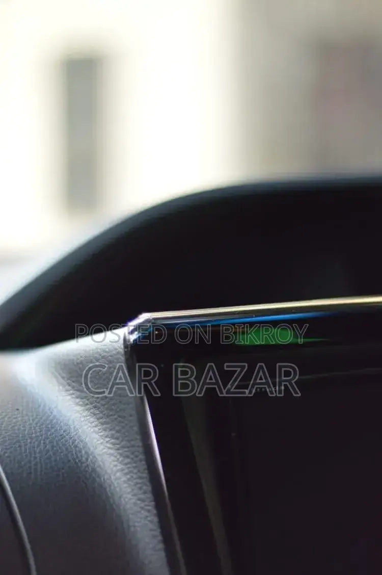 Toyota Noah 2018 Pearl