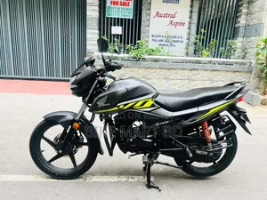 Honda 2022 Gray