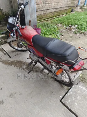 Honda 2000 Red