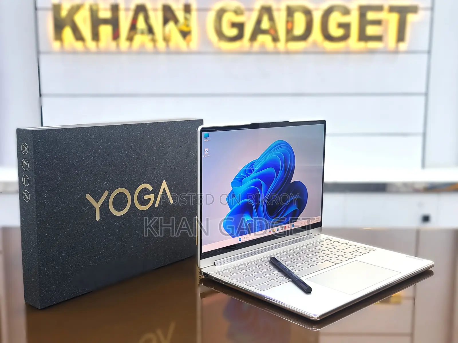New Laptop Lenovo Yoga 9 16GB Intel Core I7 SSD 512GB