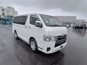 Toyota HiAce 2022 Pearl