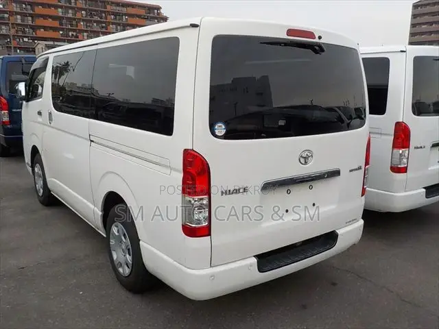 Toyota HiAce 2020 White
